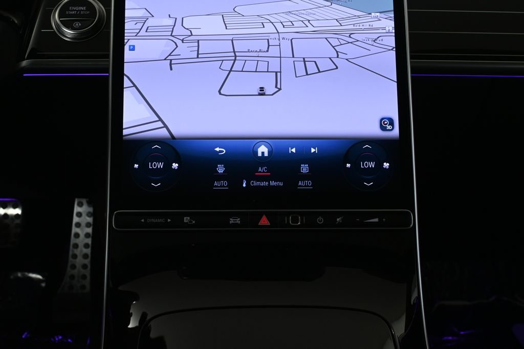 Certified Used 2025 Black Mercedes-Benz S 580 image 22