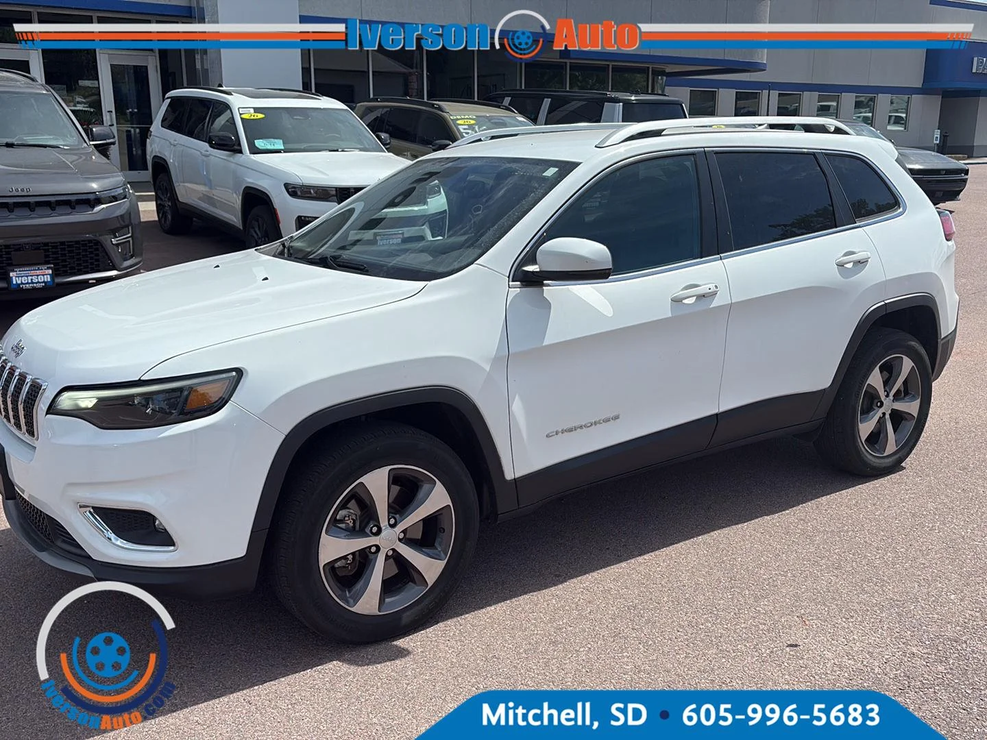Used 2020 Bright White Clearcoat Jeep Limited image 2