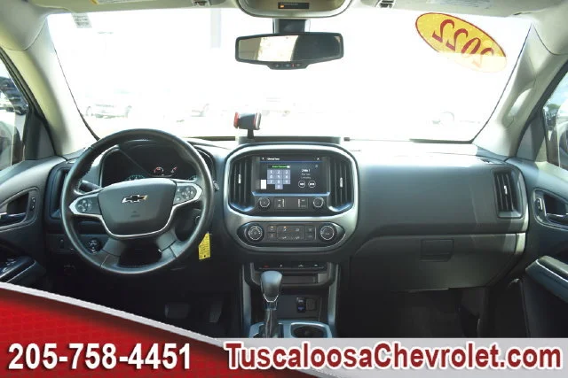 Used 2022 BLACK Chevrolet 4WD LT image 3