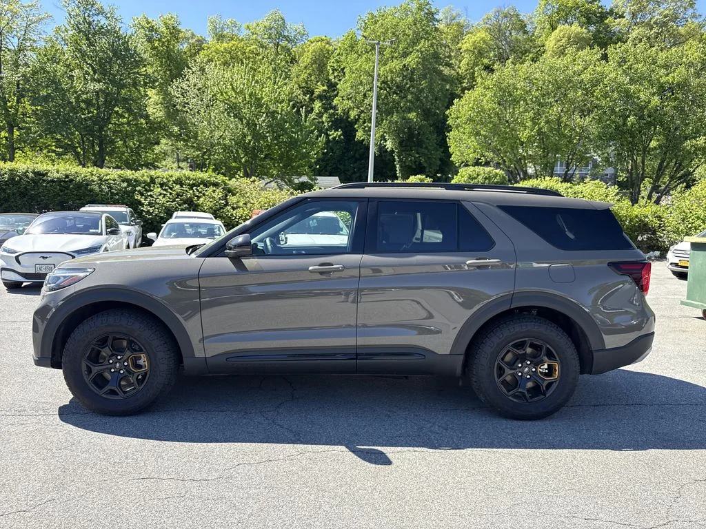 New 2026 Marsh Gray Ford Tremor® image 6