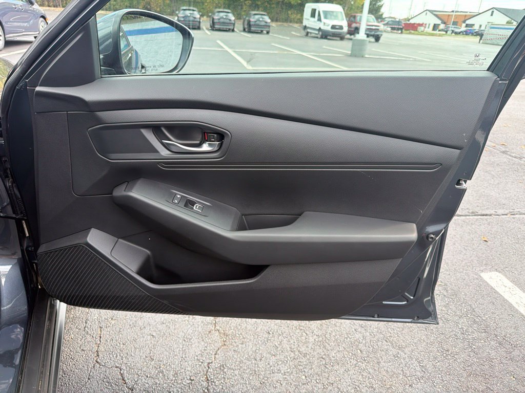 2024 Honda Accord LX - Photo 24