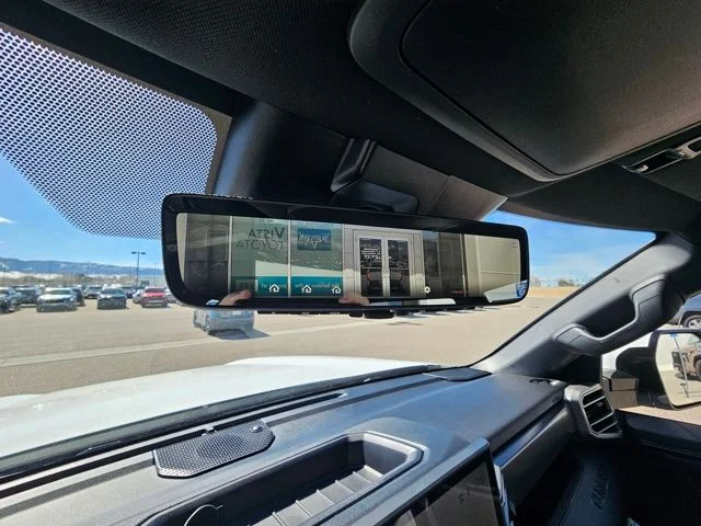 2026 Toyota Tundra SR5 - Photo 17