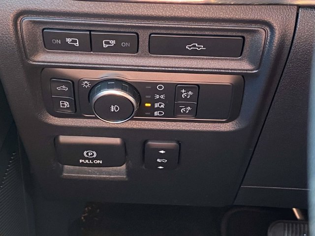 Used 2021 Red Ford Lariat image 20