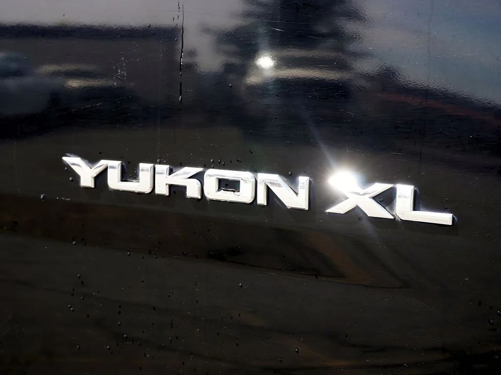 2015 GMC Yukon XL SLE - Photo 10