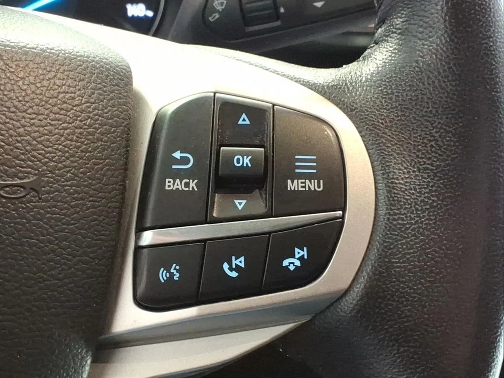 Used 2024 Gray Ford XLT image 17