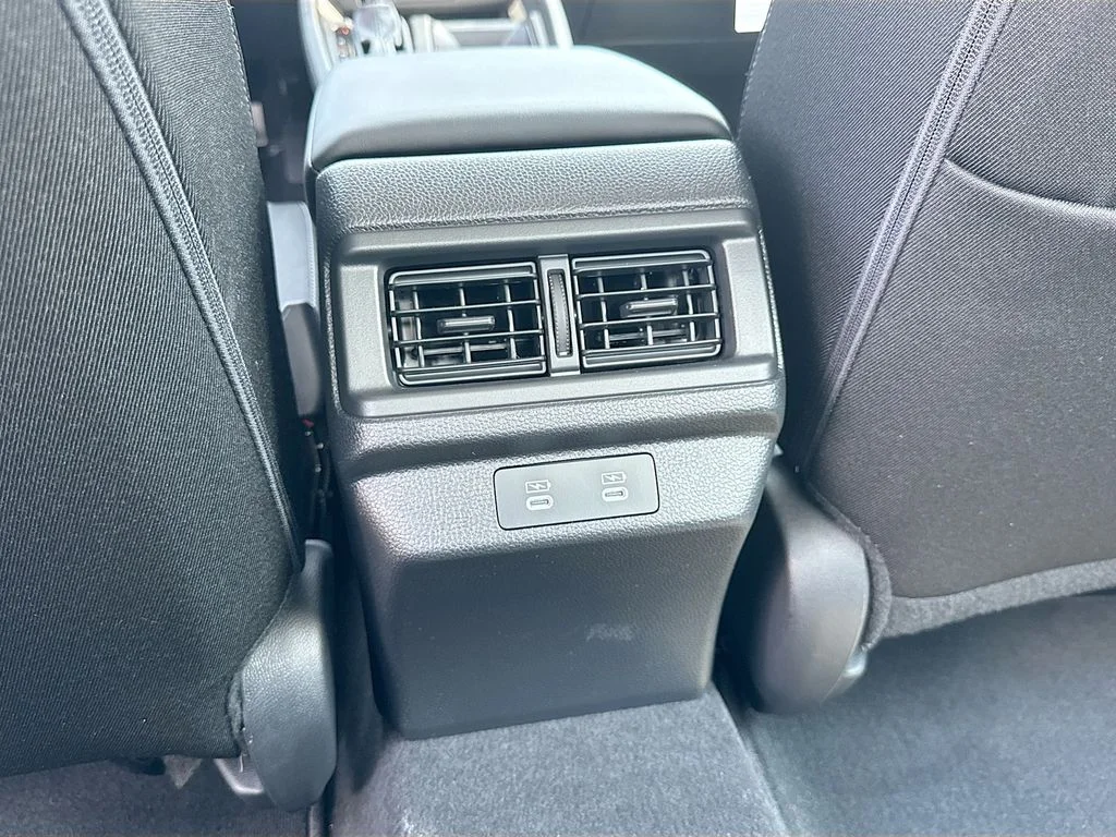 New 2026 Urban Gray Pearl Honda SE image 10