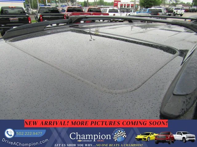 Used 2018 Black Toyota XLE image 7