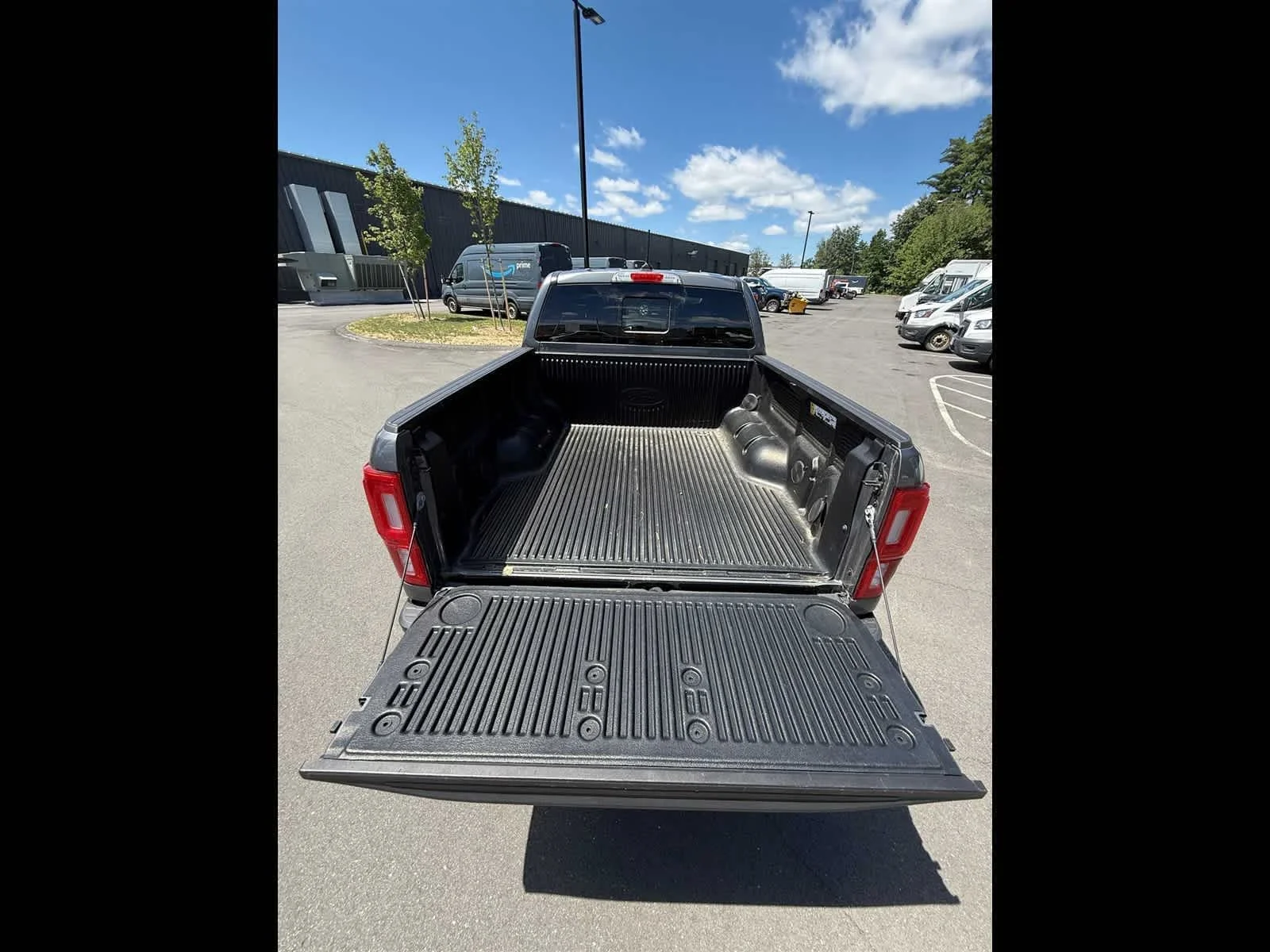 Used 2023 Carbonized Gray Ford LARIAT image 8