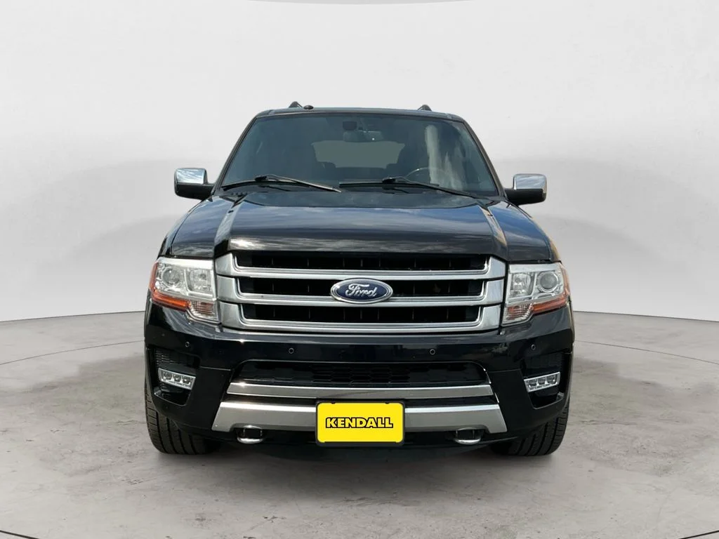 Used 2017 Black Ford Platinum image 2