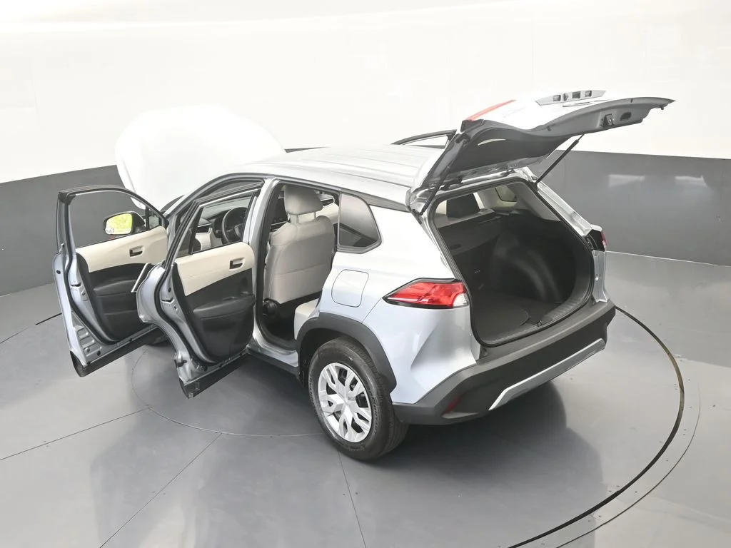 Used 2025 Silver Toyota L image 62