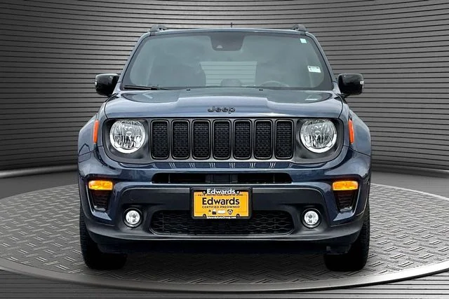 Used 2022 Blue Jeep Altitude image 2