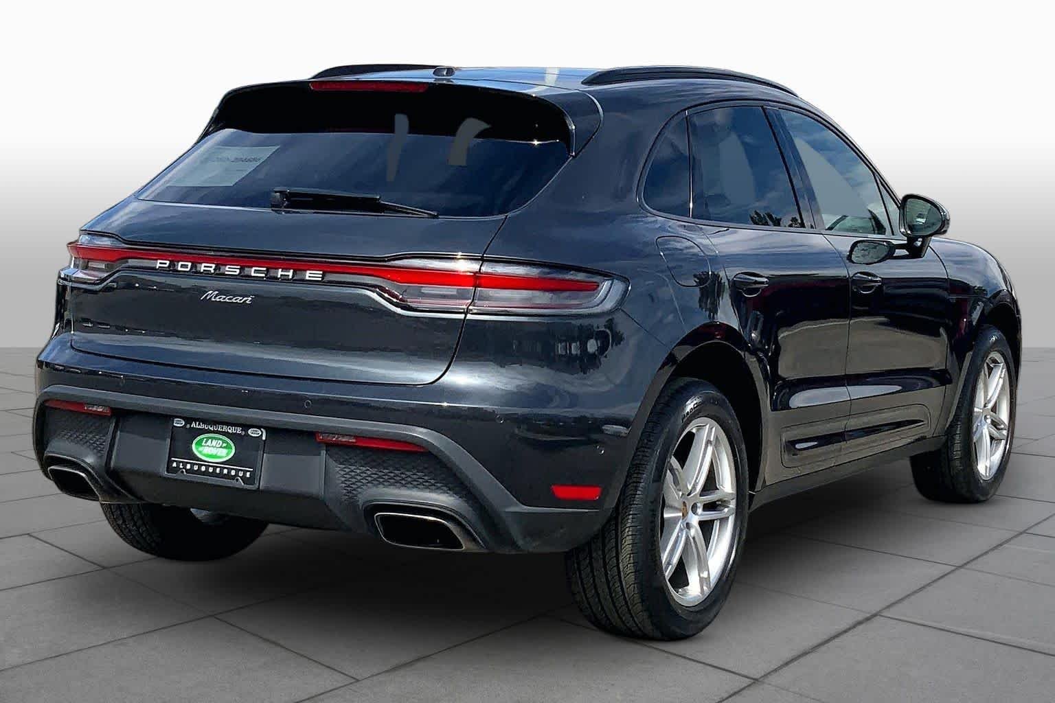 Used 2022 White Porsche  image 11
