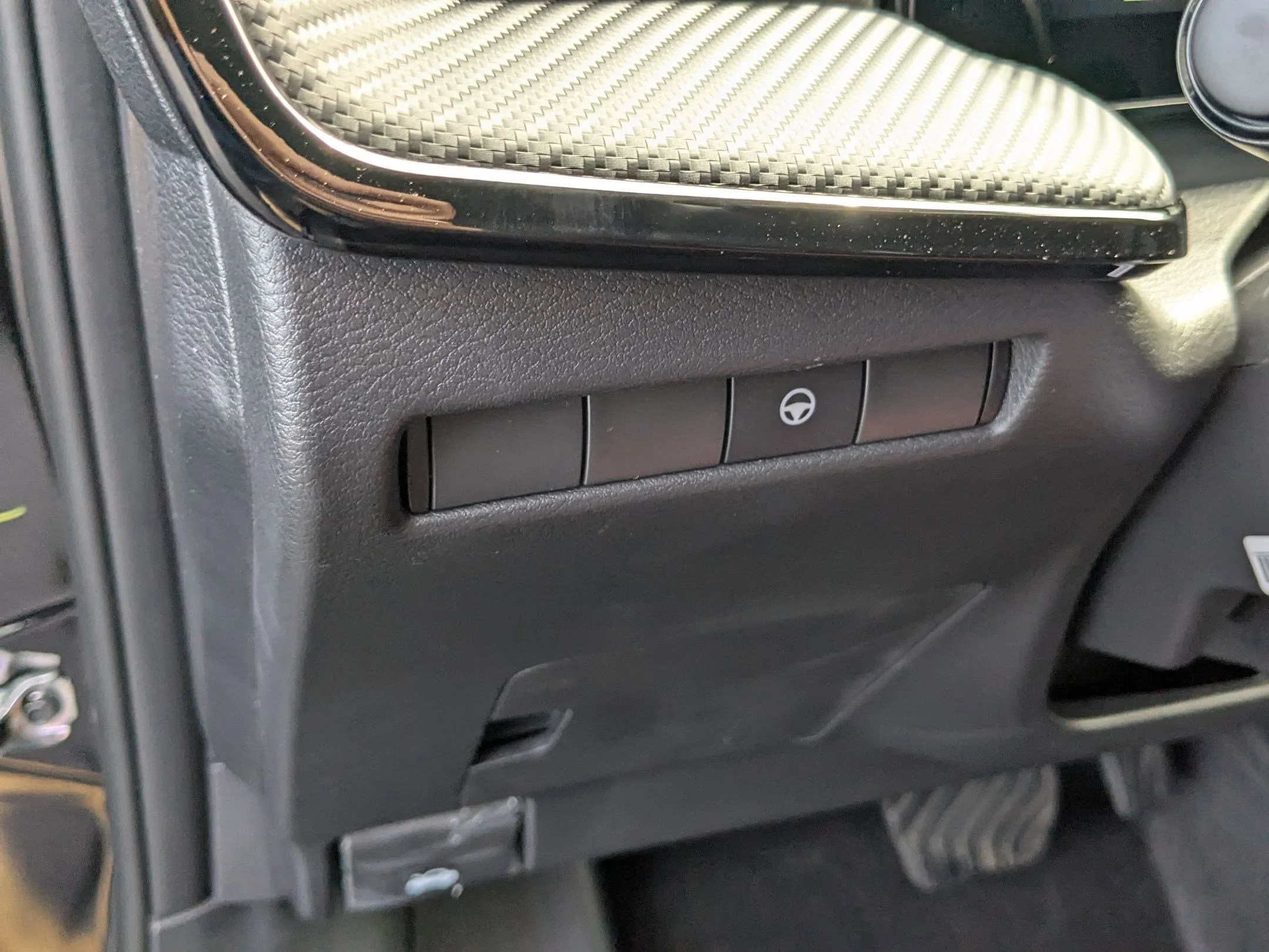 2026 Nissan KICKS SR AWD - Photo 13
