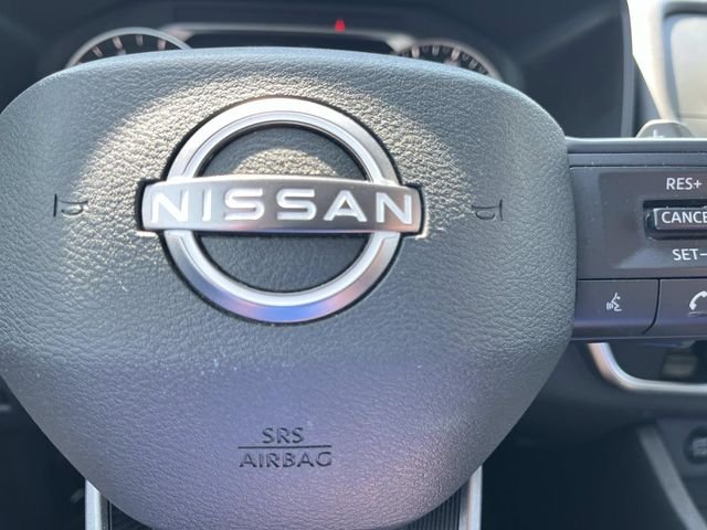 Used 2025 Blue Nissan SV image 32