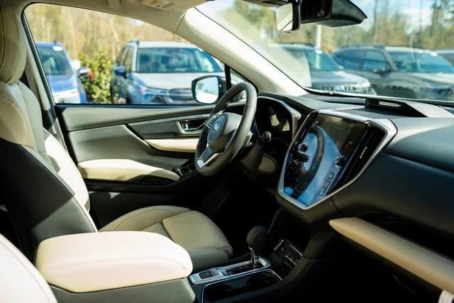 New 2026 Crystal White Pearl Subaru Limited image 25