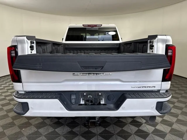 Used 2025 White Frost GMC Denali Ultimate image 22