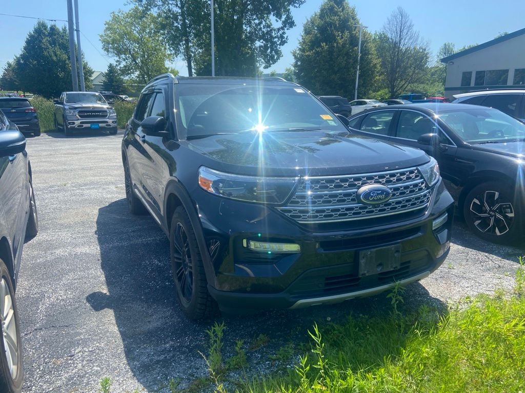 2022 Ford Explorer Limited 4WD's photo