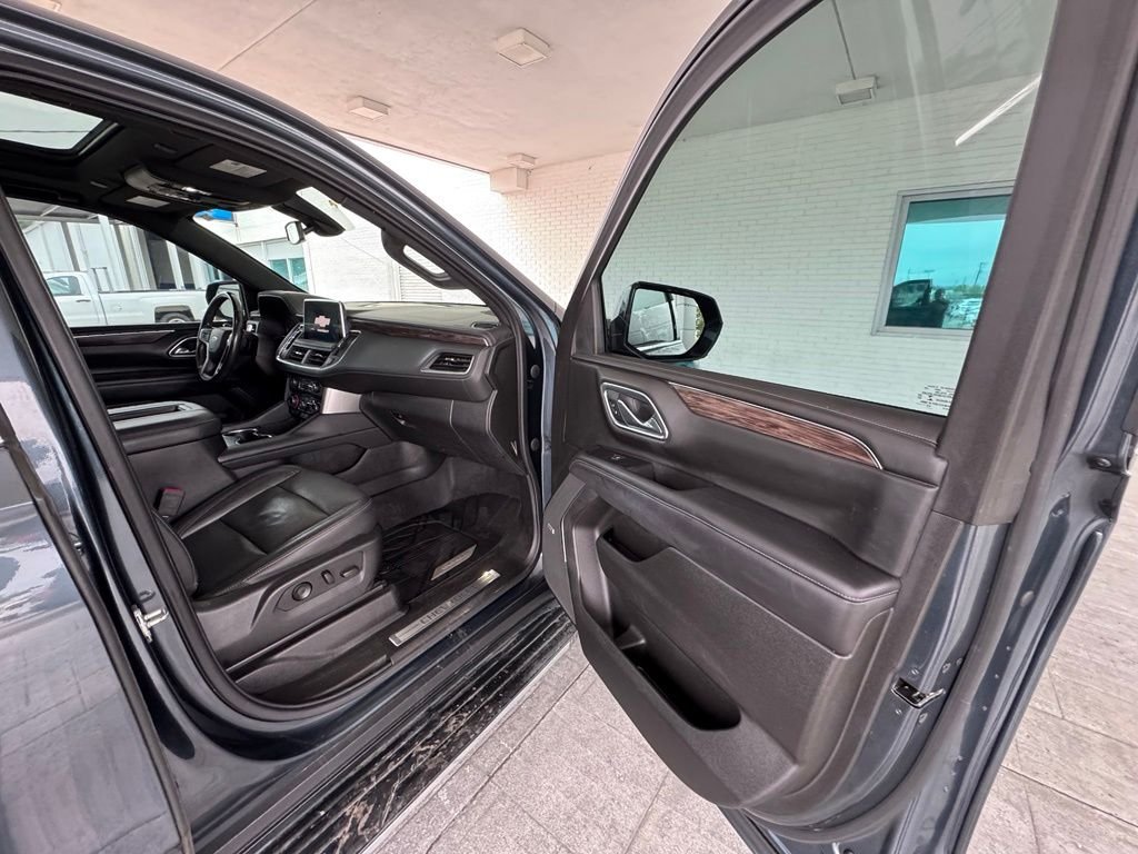 Used 2021 Gray Chevrolet LT image 16