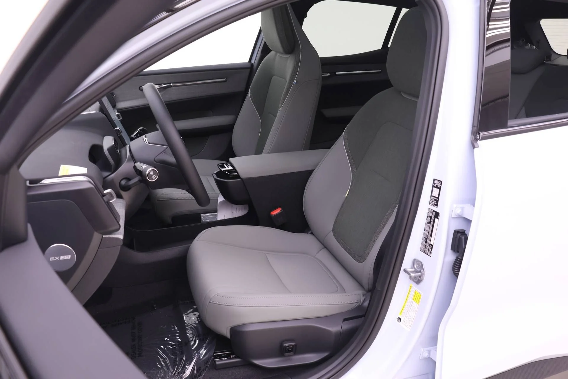 New 2026 Cloud Blue Volvo Ultra image 7