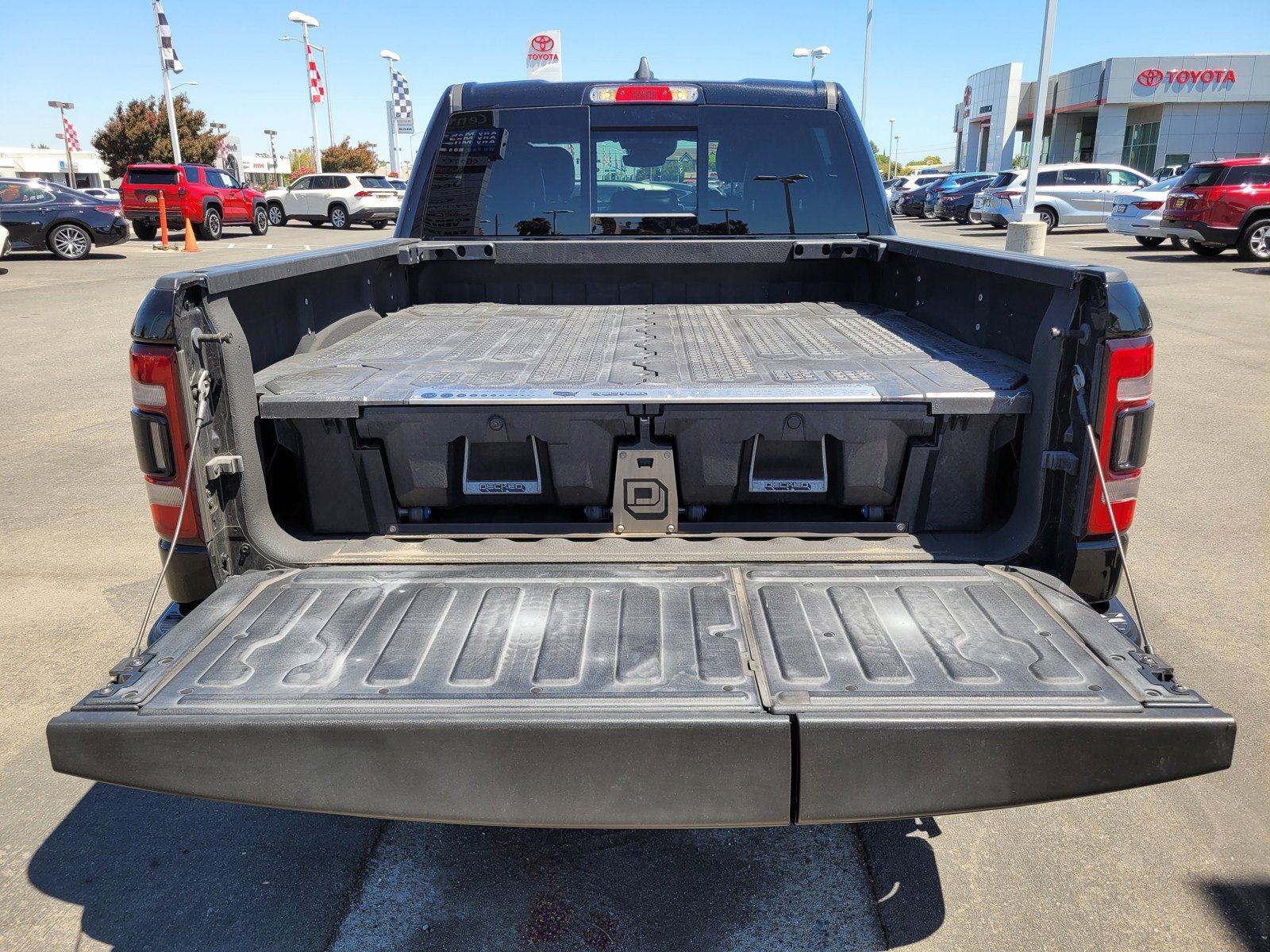 Used 2020 Diamond Black Crystal Pearlcoat Ram Rebel image 10