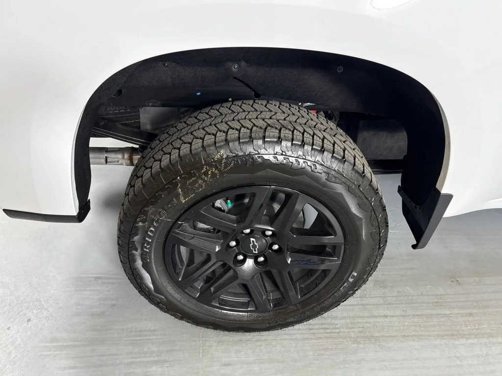 New 2026 Summit White Chevrolet LT Trail Boss image 12