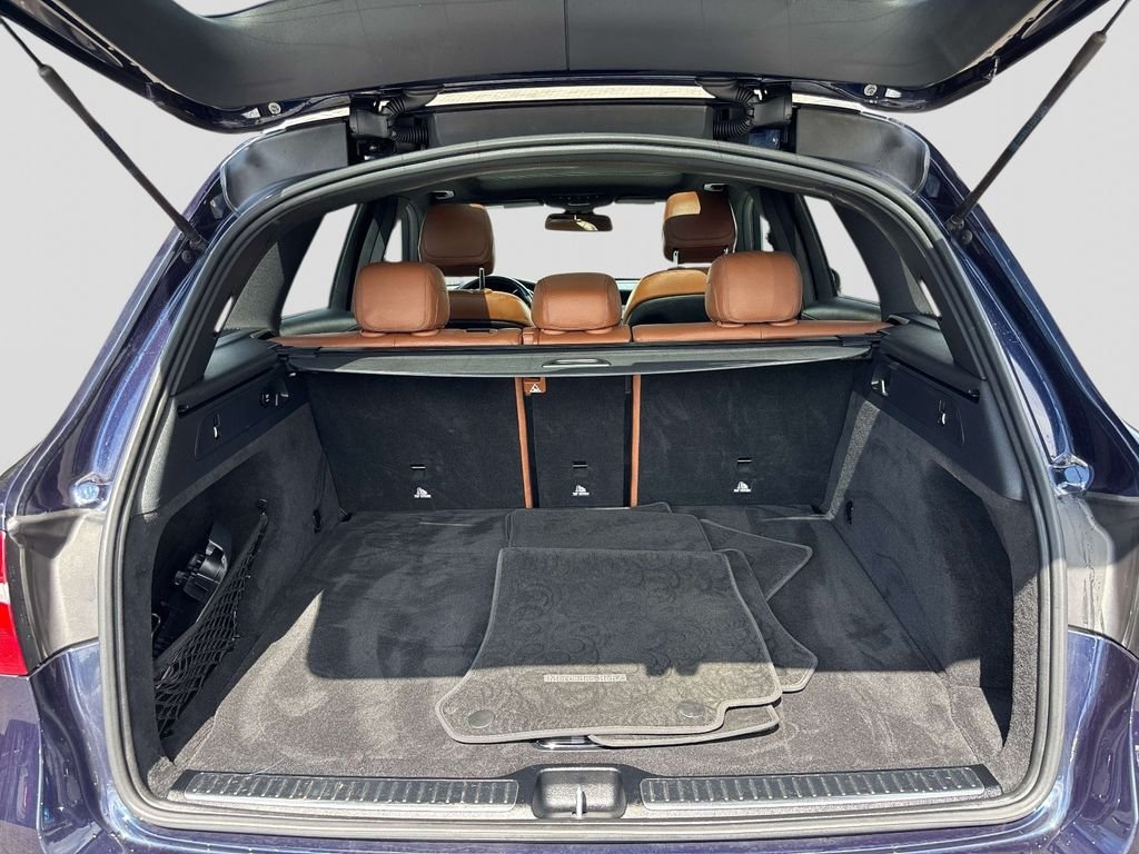 Used 2019 Blue Mercedes-Benz GLC 300 image 15