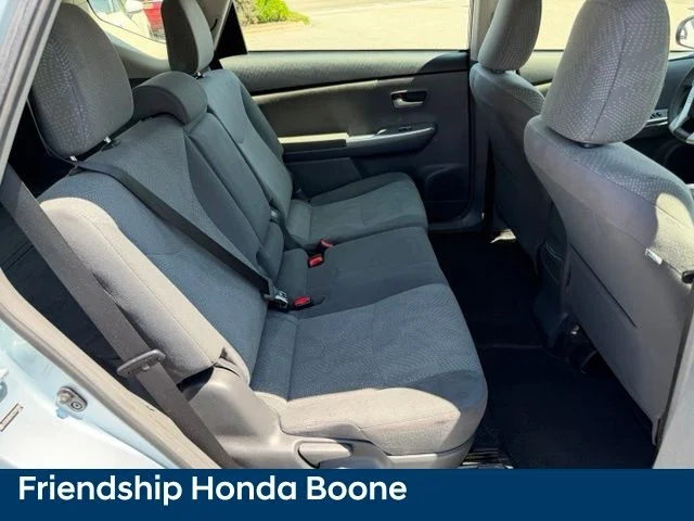 Used 2012 Blue Toyota Two image 38