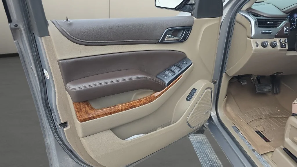 Used 2018 Gray Chevrolet Premier image 15