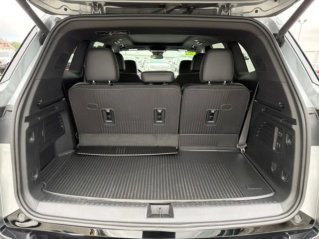 Used 2025 Gray Buick Sport Touring image 29
