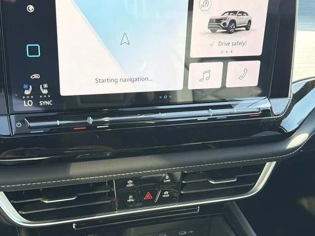 New 2026 Black Volkswagen 2.0T SE w/Technology image 22