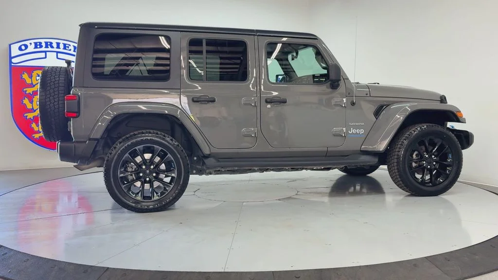 Used 2023 Gray Clearcoat Jeep Sahara 4xe image 4