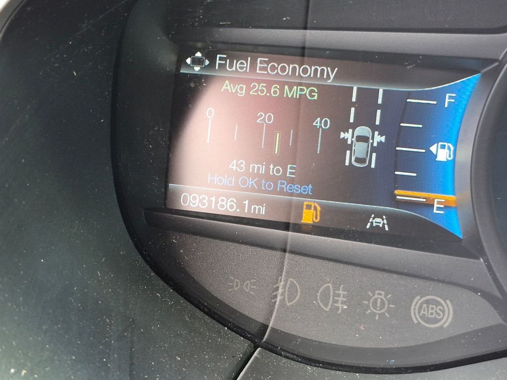 Used 2021 White Ford SE image 32