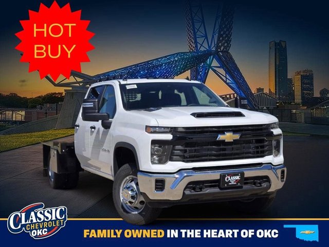 2025 Chevrolet Silverado 3500 HD Chassis Cab Work Truck