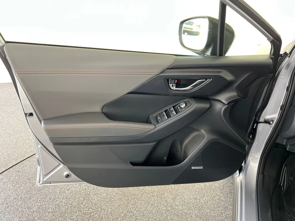 New 2026 ICE SILVER METALLIC Subaru Limited Hybrid image 12