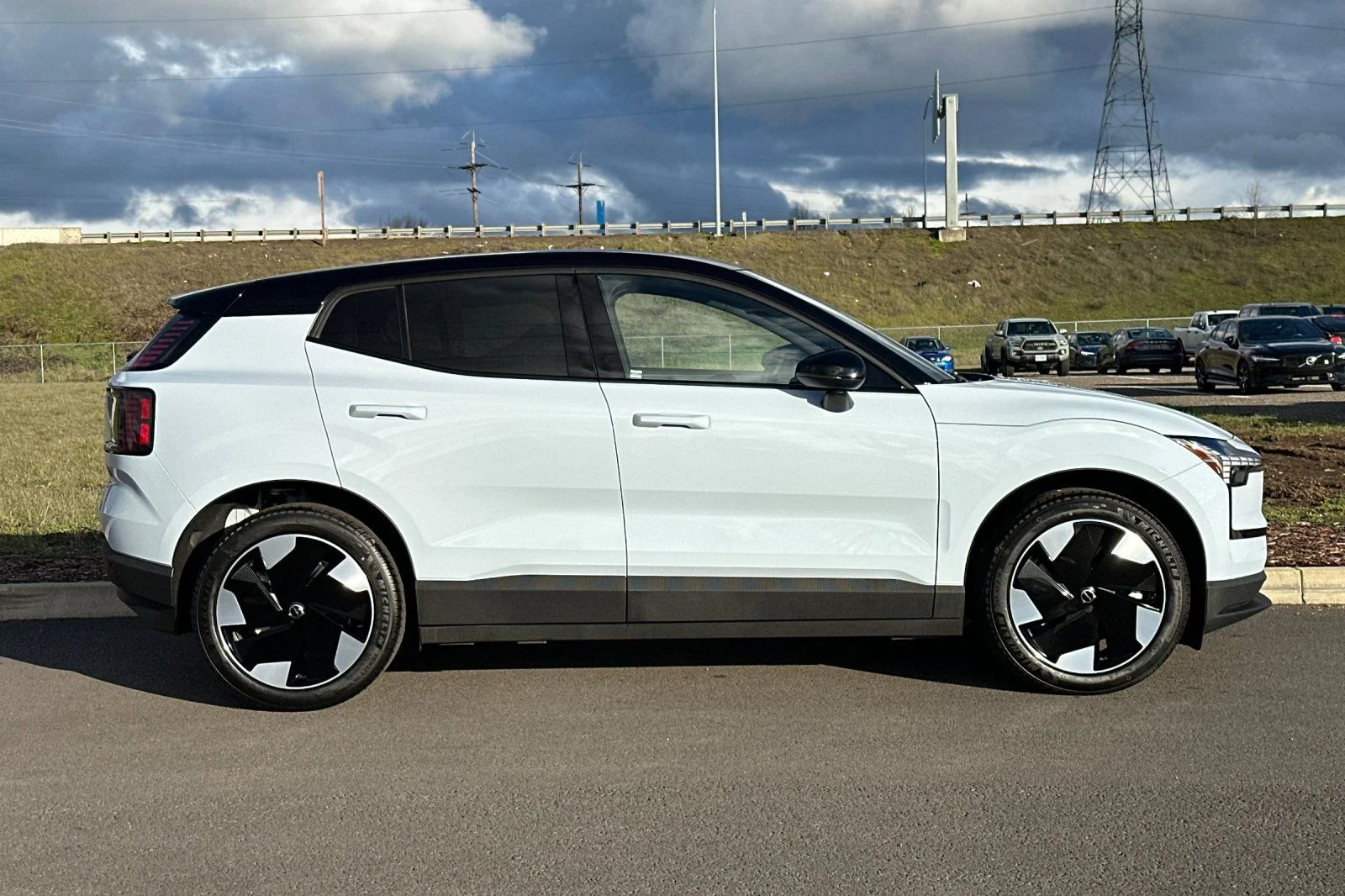 New 2026 Cloud Blue Volvo Plus image 2