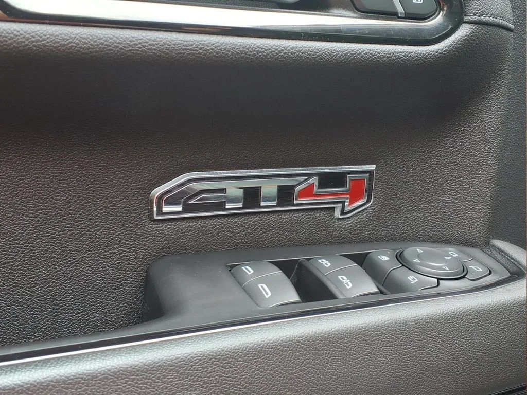 Certified Used 2022 White GMC AT4 image 20