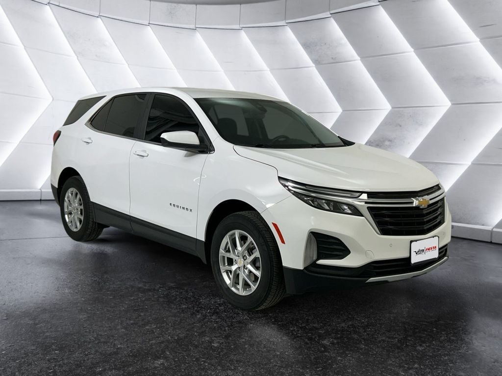 Used 2022 White Chevrolet LT image 1