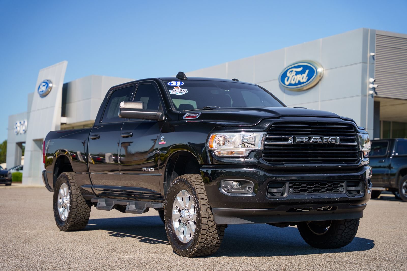 2021 RAM 2500 Big Horn 4X4 Crew Cab SWB's photo