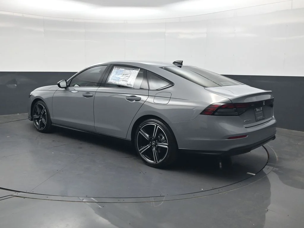 New 2026 Urban Gray Pearl Honda SE image 6