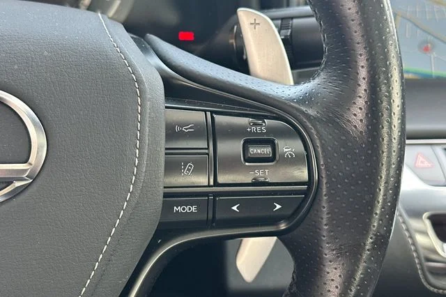 Used 2018  Lexus 500 image 26