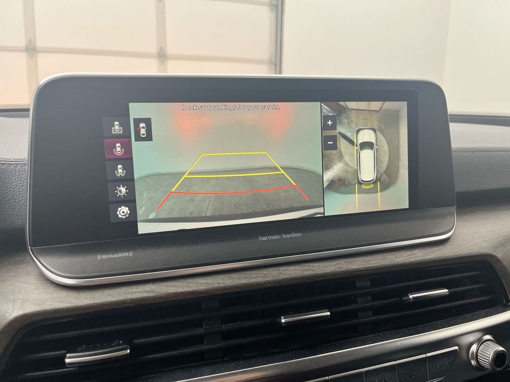 Used 2021 White Kia SX image 21