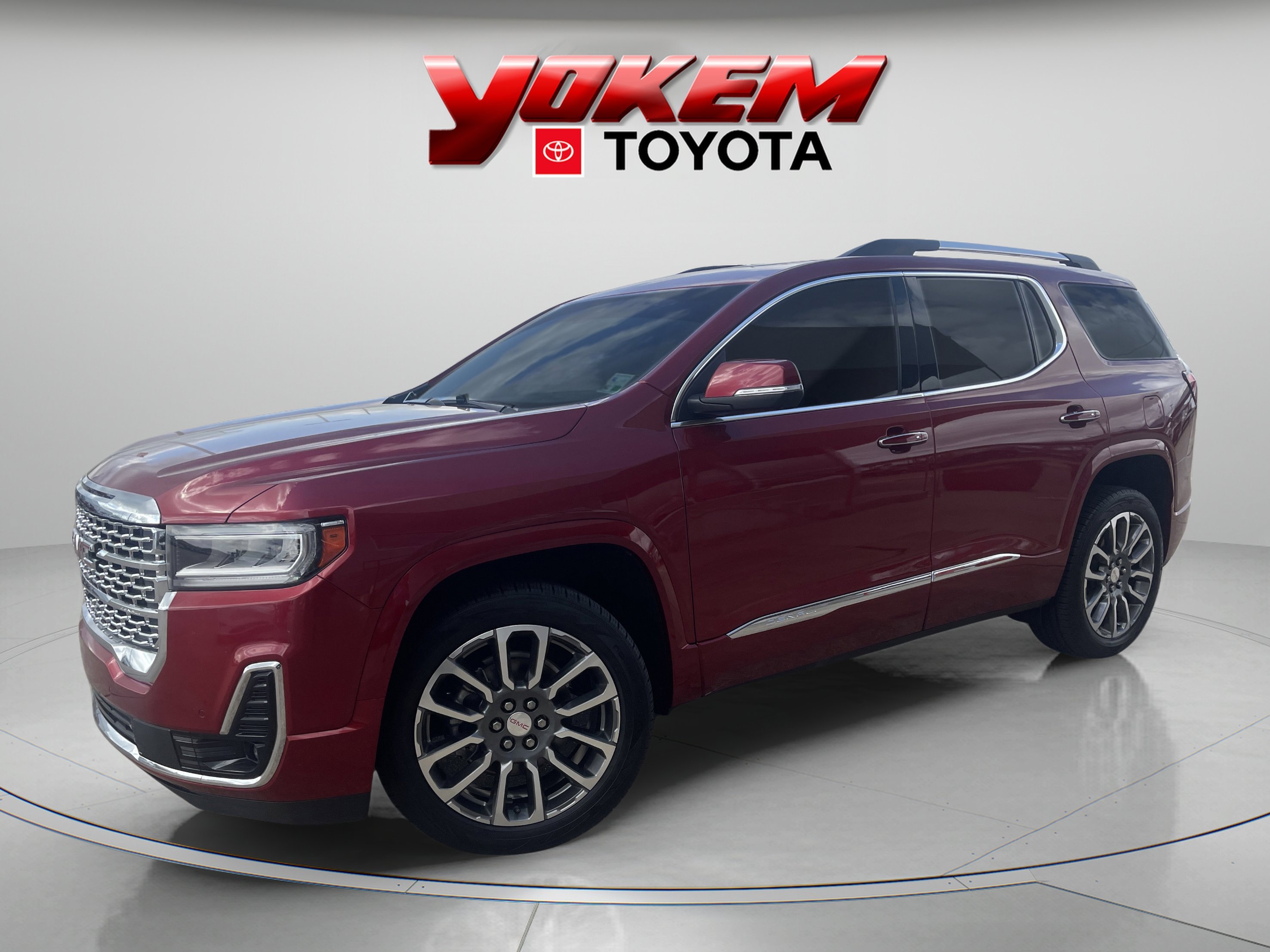 2022 GMC Acadia Denali AWD's photo