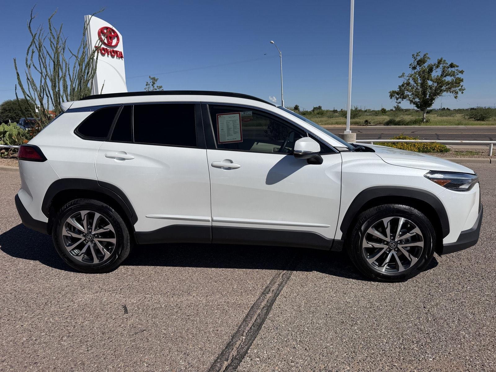 Certified Used 2023 Wind Chill Pearl Toyota XLE image 7