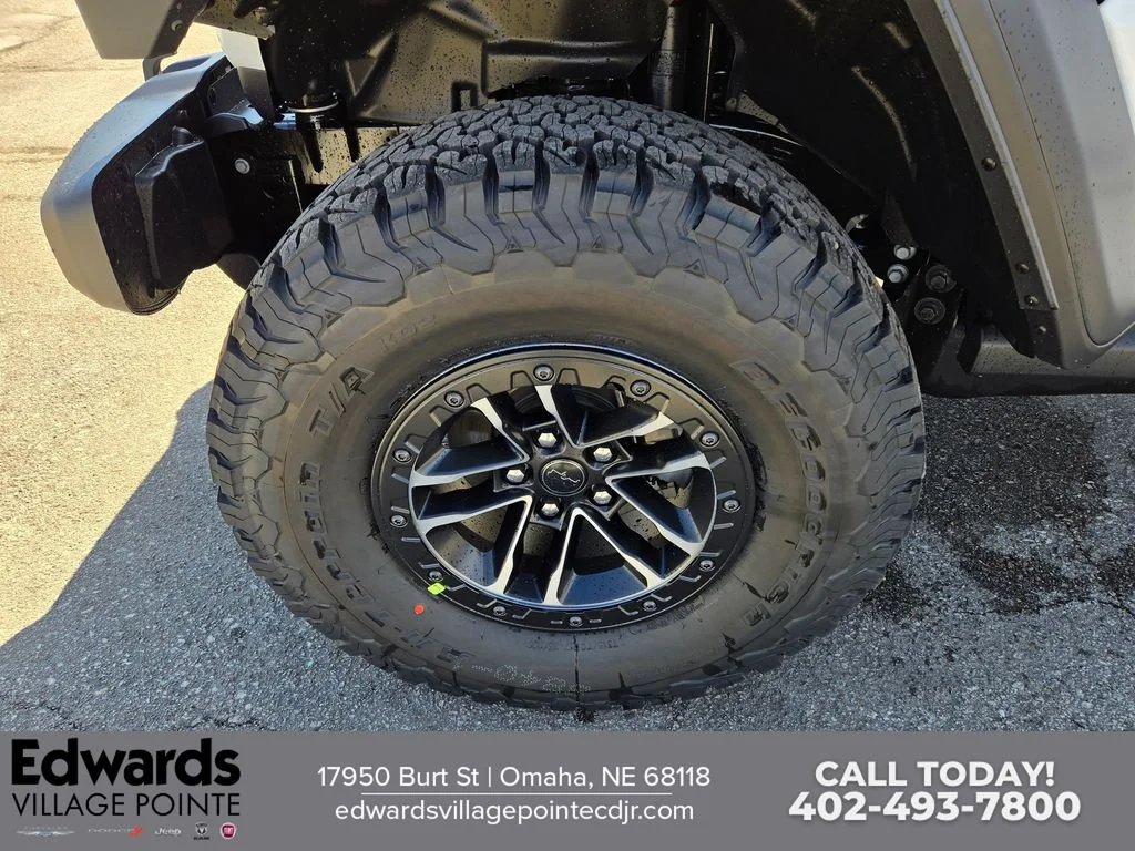 New 2026 White/off-white Jeep Willys image 9