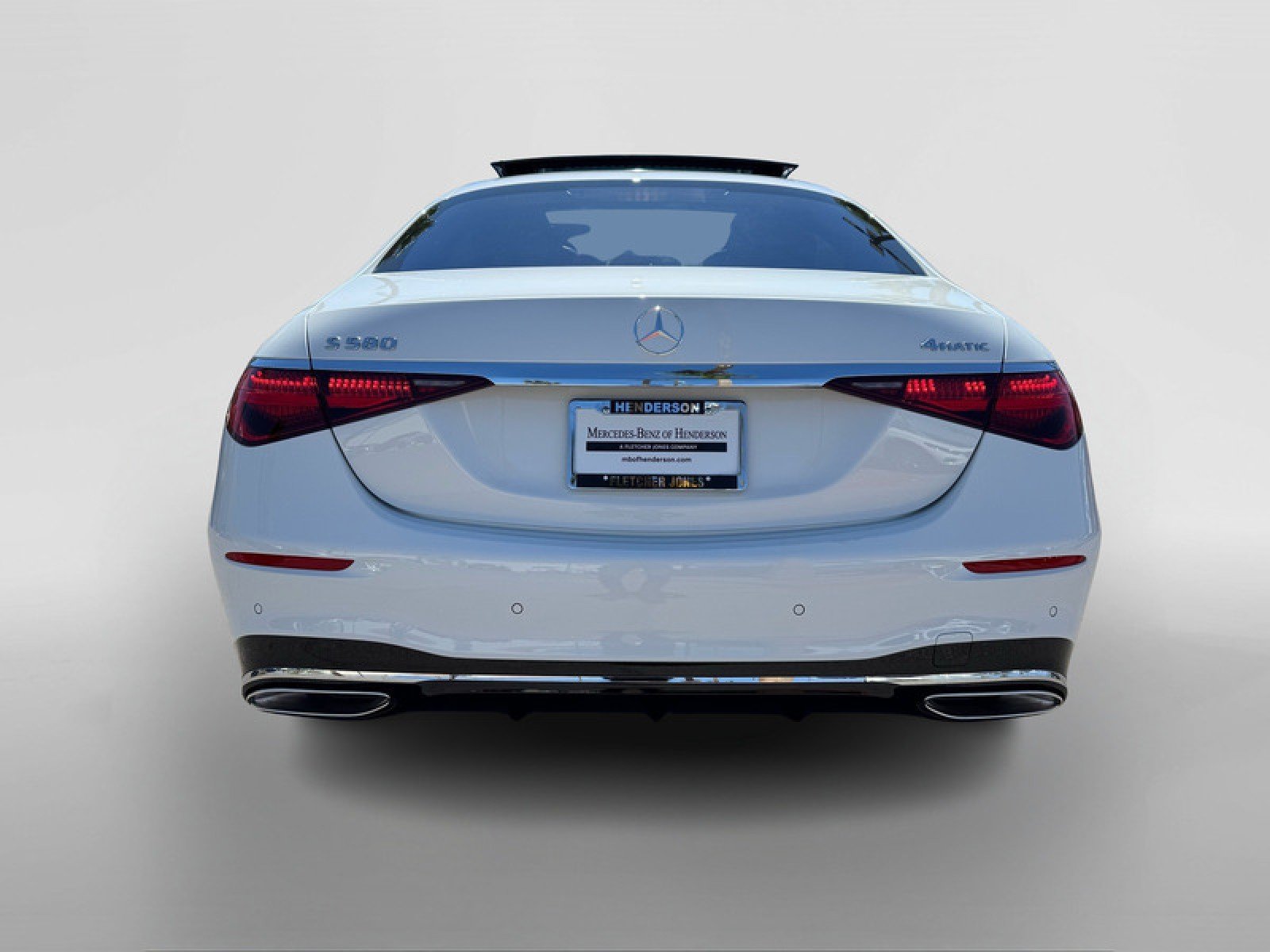 New 2026 MANUFAKTUR Moonlight White Metallic Mercedes-Benz S 580 4MATIC® Sedan image 4