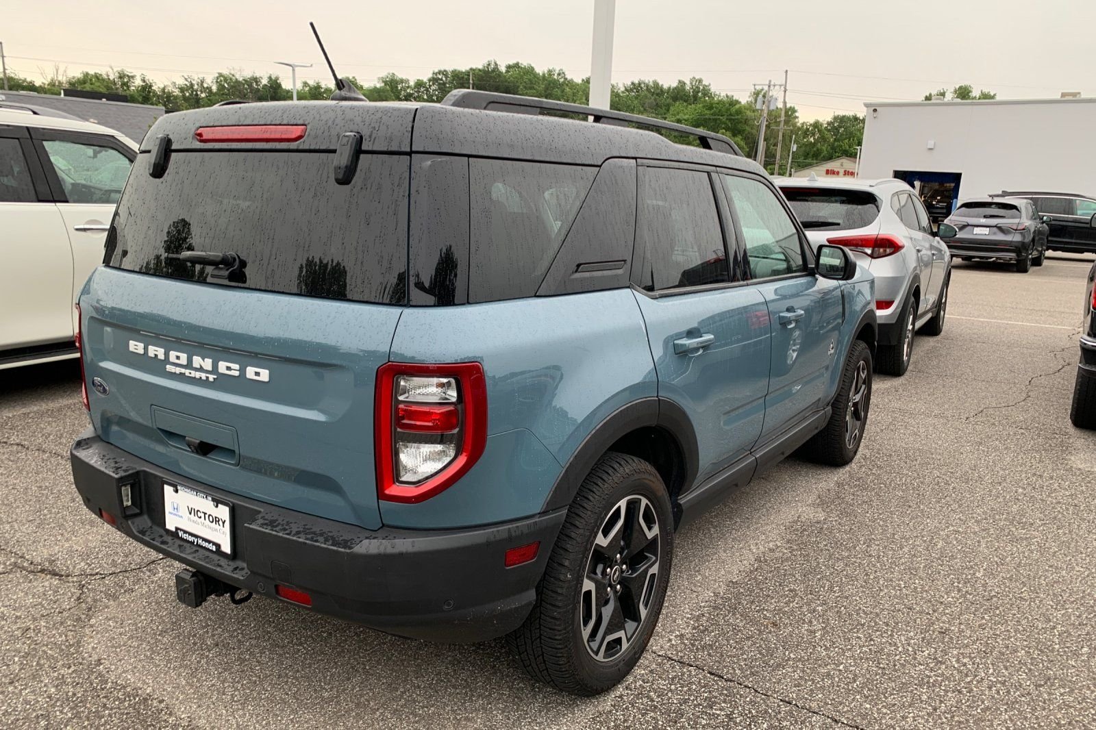Used 2021  Ford Outer Banks image 4
