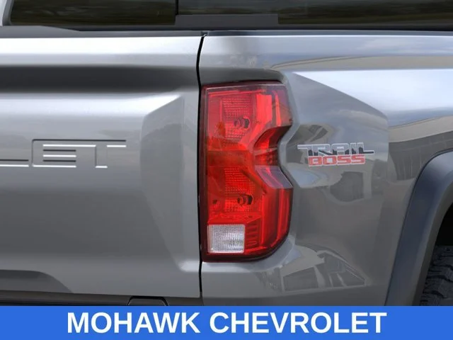 2026 Chevrolet Colorado Trail Boss - Photo 11