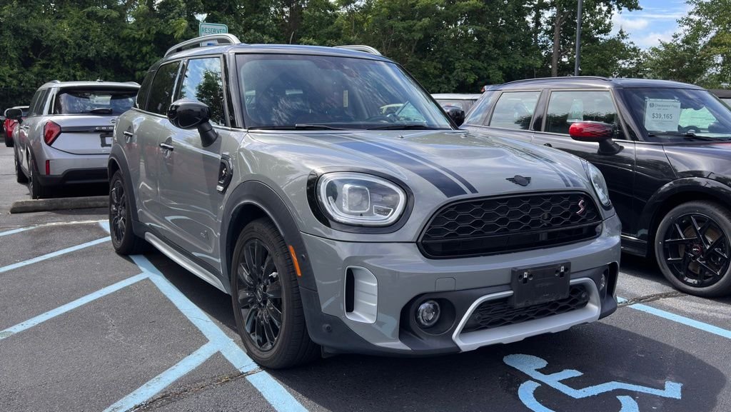 2022 MINI Countryman Cooper S ALL4's photo