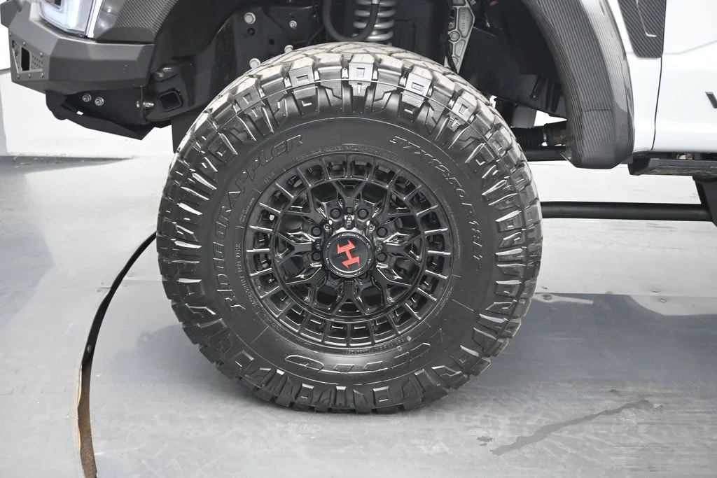 New 2026 Avalanche Ford Lariat image 26