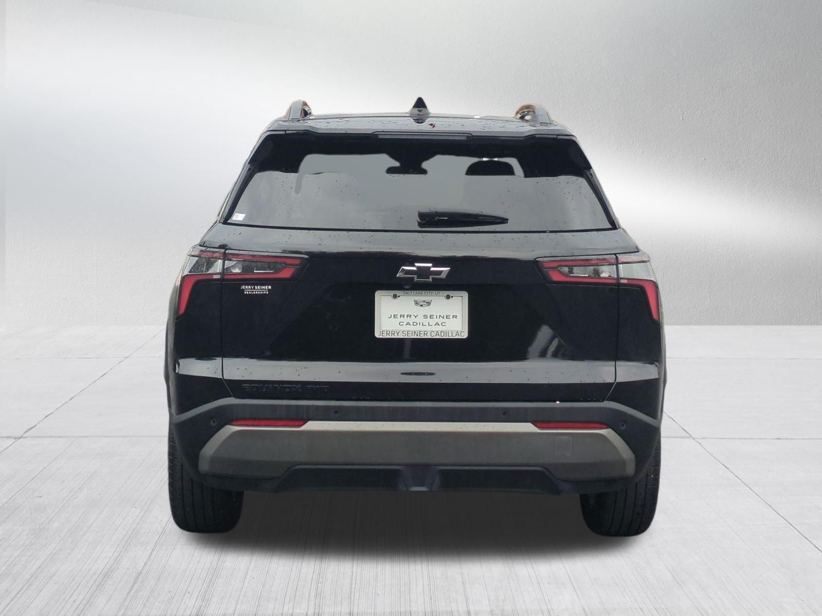 Certified Used 2025 Mosaic Black Metallic Chevrolet LT image 4